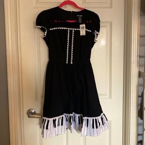 Hot Topic Piano Dress Size Large